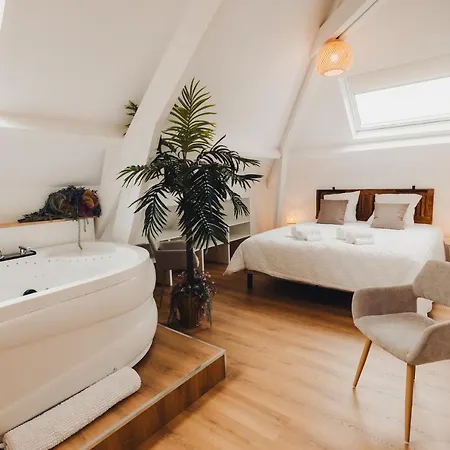 B&B Au Coin De Paradis - Balneo 4*